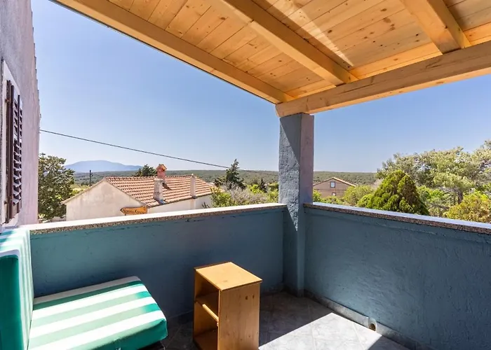 In Stivan With Balcony, Air Conditioning, Wifi, Washing Machine 5196-1